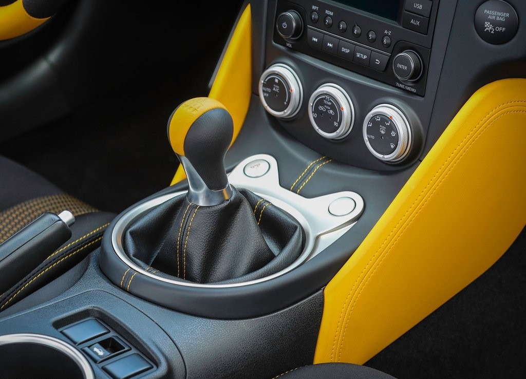 2018 - NISSAN 370Z COUPE HERITAGE EDITION, foto 17