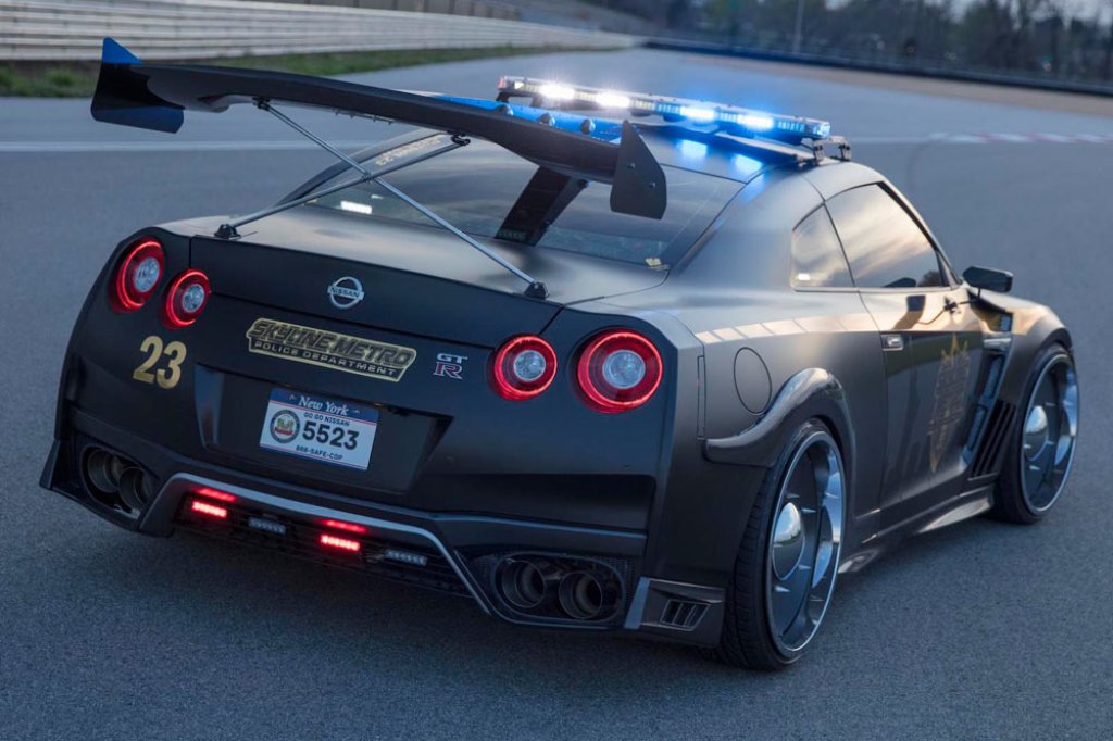 2017 - NISSAN GT-R COPZILLA, foto 3