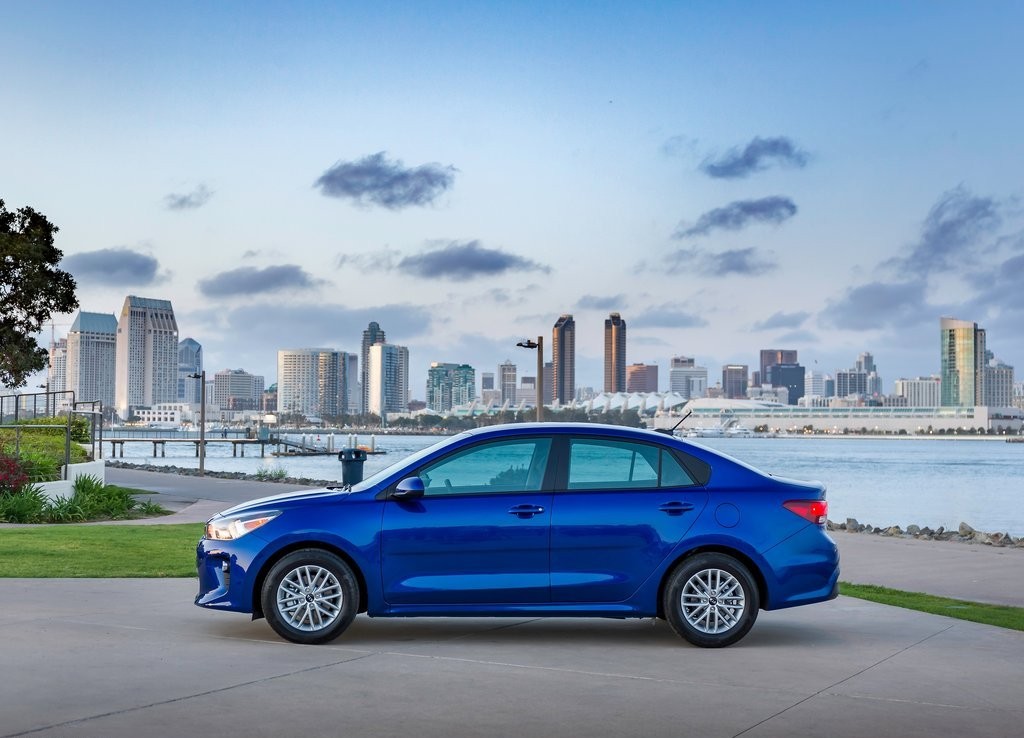2018 - KIA RIO SEDAN, foto 9
