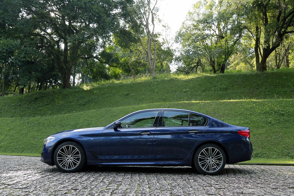 BMW 540i M SPORT, foto 26