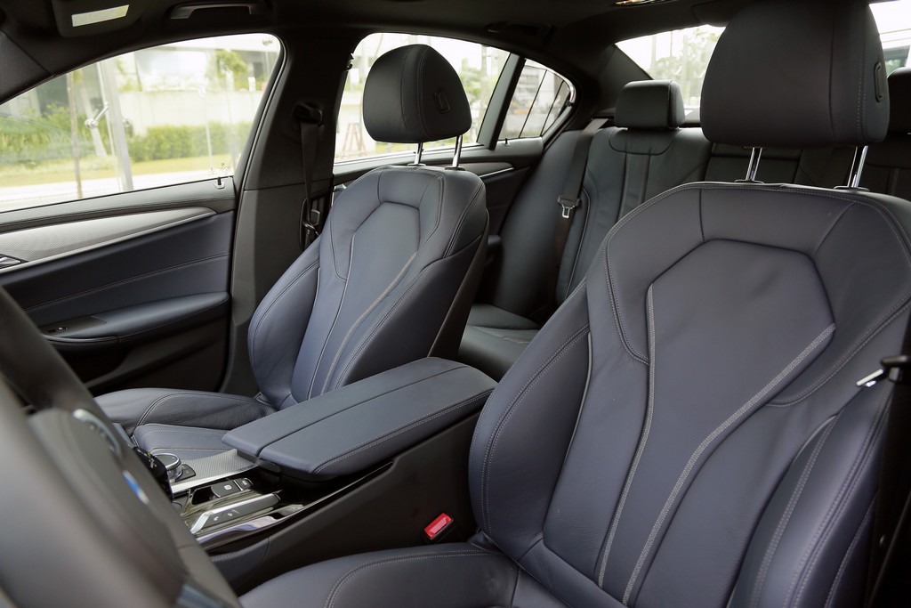 BMW 540i M SPORT, foto 56