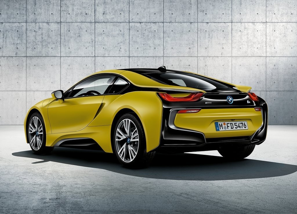 2018 - BMW i8 PROTONIC FROZEN YELLOW EDITION, foto 8