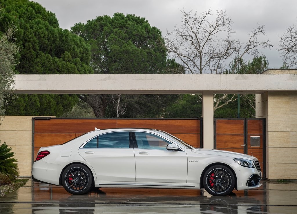 2018 - MERCEDES-AMG S 63, foto 31