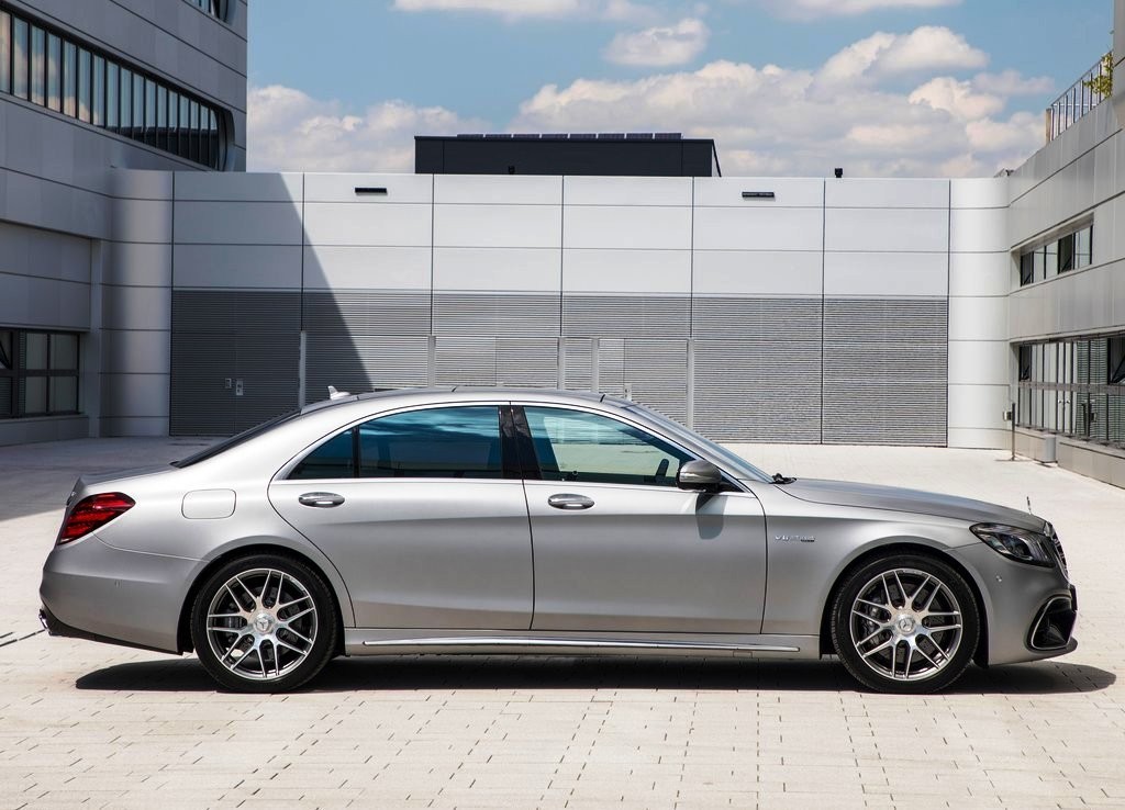 2018 - MERCEDES-AMG S 63, foto 32