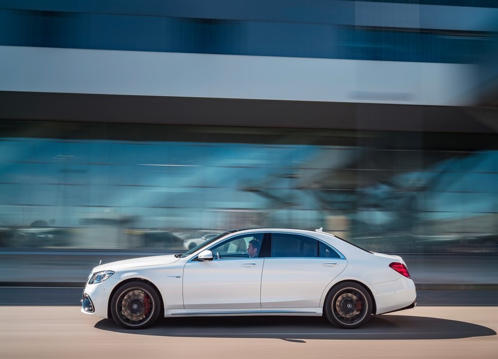 2018 - MERCEDES-AMG S 63, foto 34