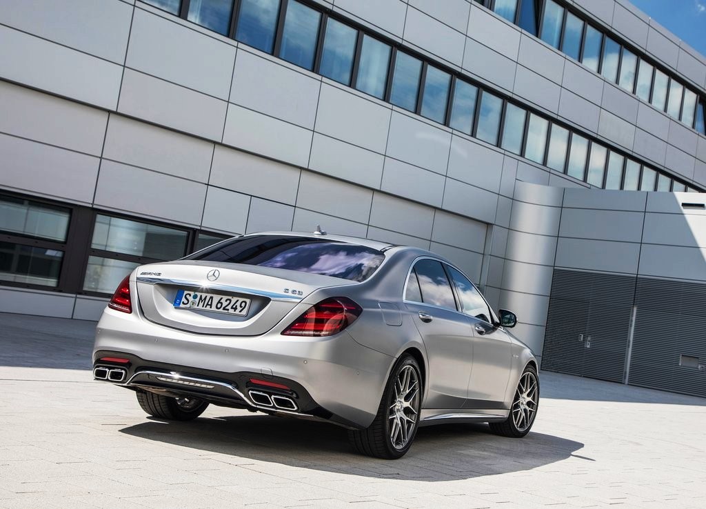 2018 - MERCEDES-AMG S 63, foto 39