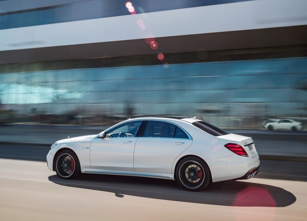 2018 - MERCEDES-AMG S 63, foto 44