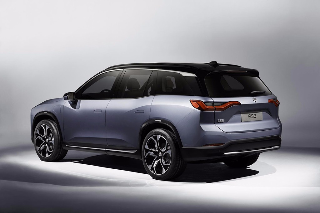 2017 - NIO ES8, foto 2