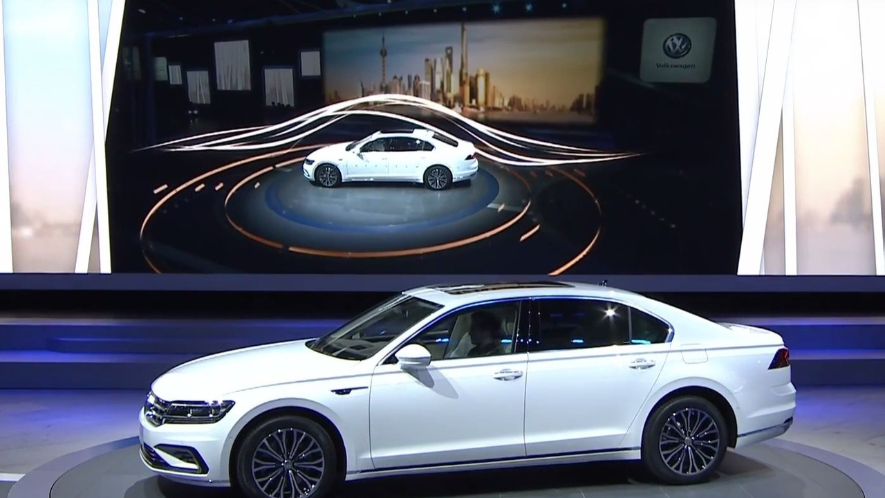 2017 - VOLKSWAGEN PHIDEON GTE, foto 30