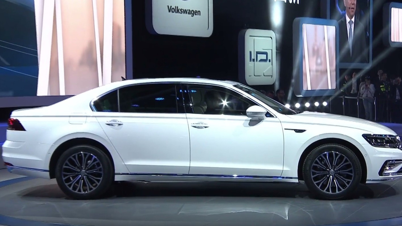 2017 - VOLKSWAGEN PHIDEON GTE, foto 34