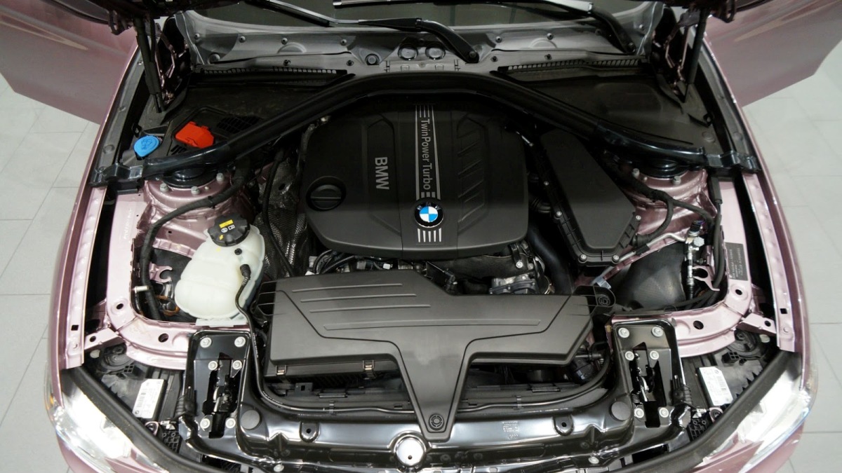 2017 - BMW 328d TOURING INDIVIDUAL ROSE QUARTZ, foto 5