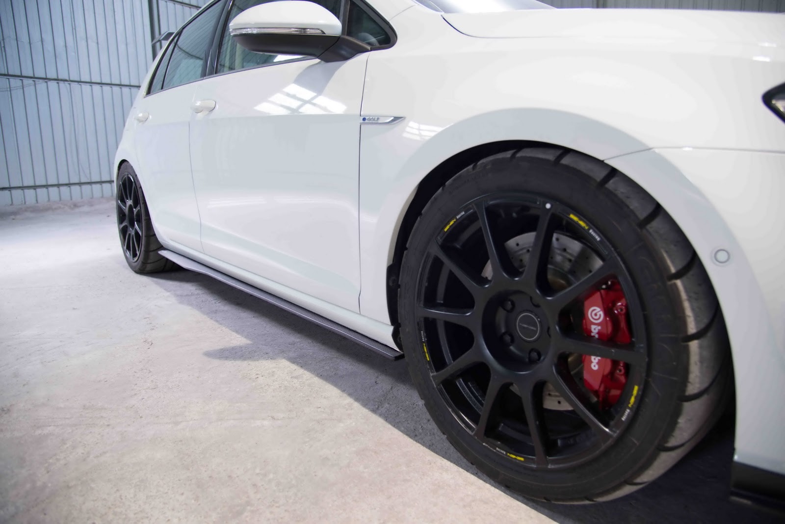 2017 - VOLKSWAGEN e-GOLF BY REVOZPORT, foto 2