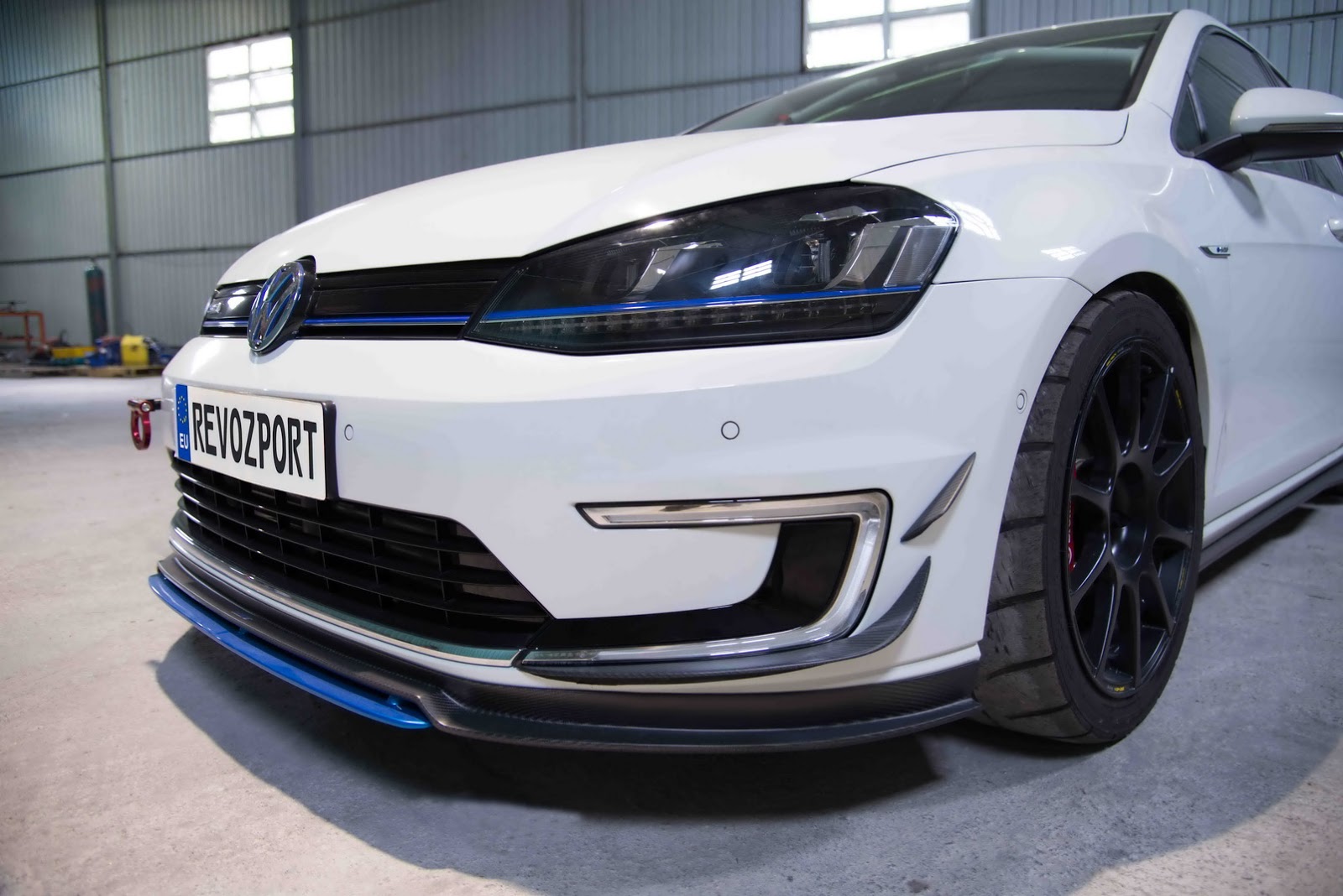 2017 - VOLKSWAGEN e-GOLF BY REVOZPORT, foto 6