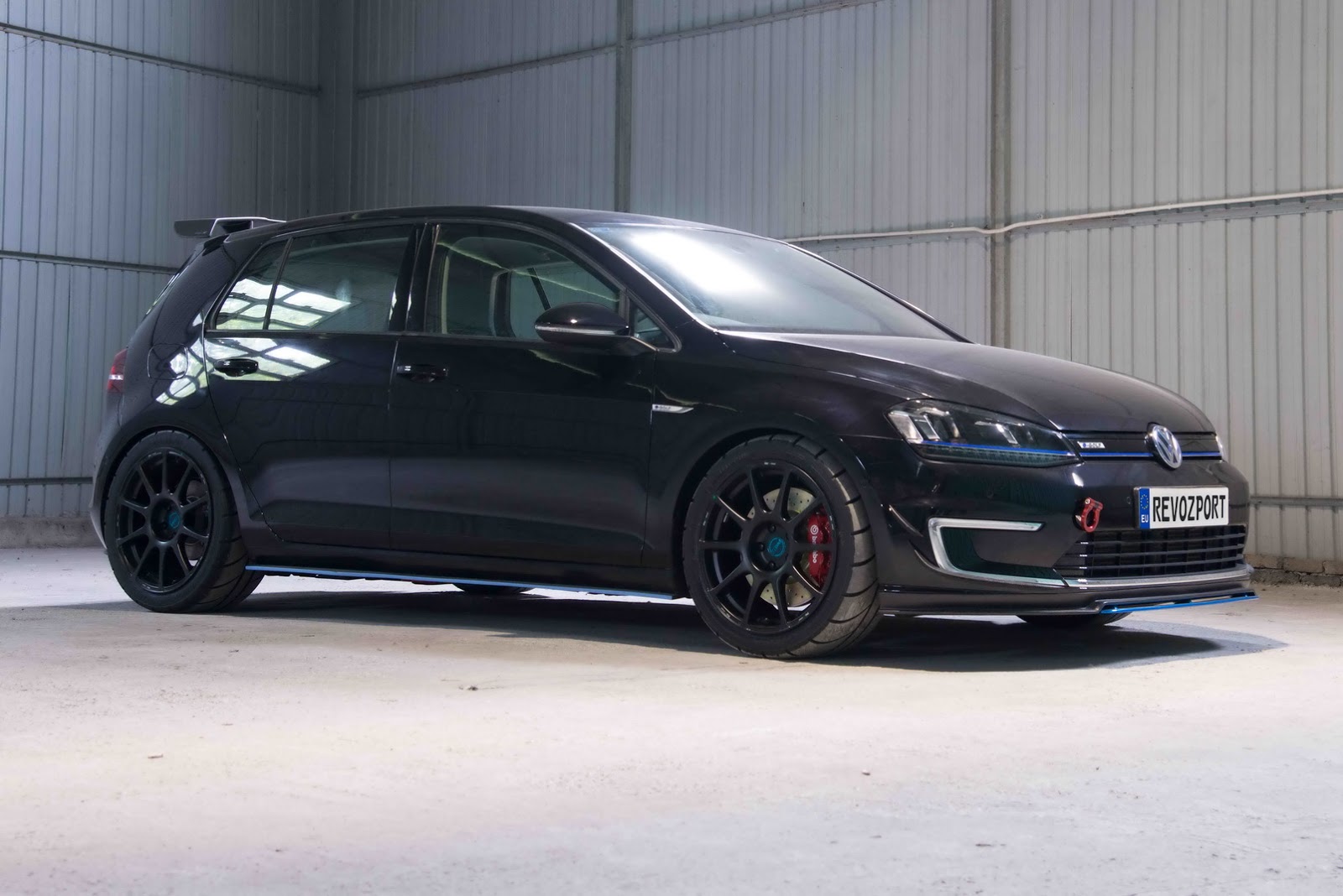 2017 - VOLKSWAGEN e-GOLF BY REVOZPORT, foto 22