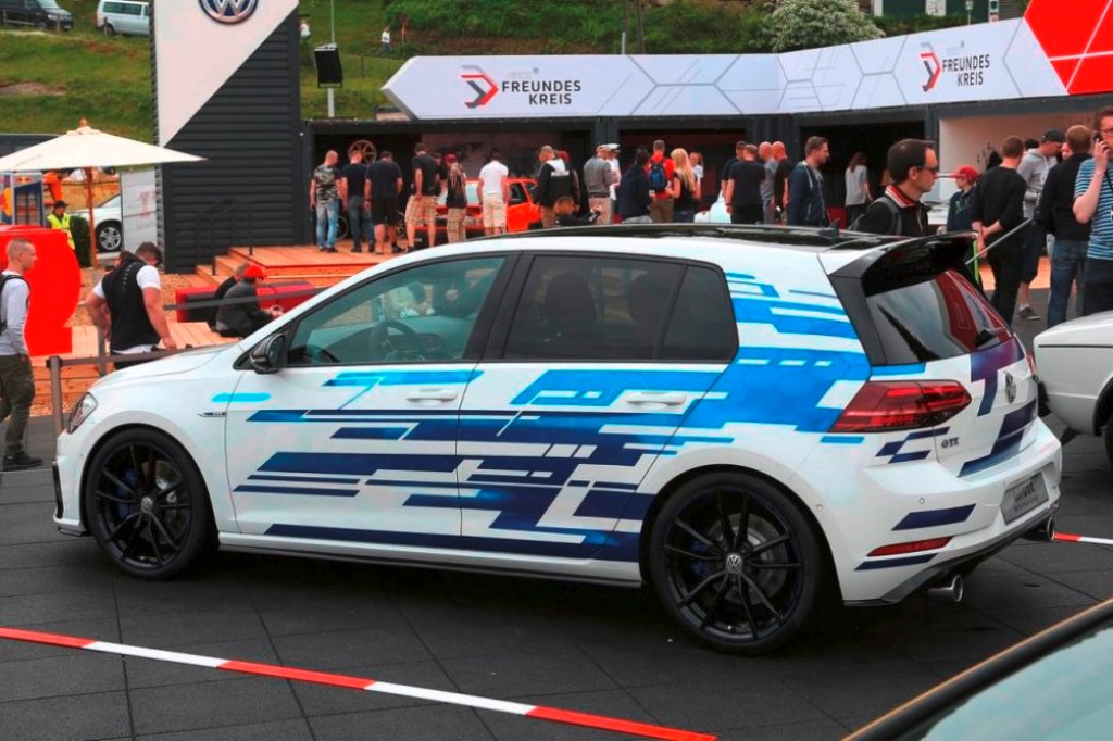 2017 - VOLKSWAGEN GOLF GTE PERFORMANCE CONCEPT, foto 3