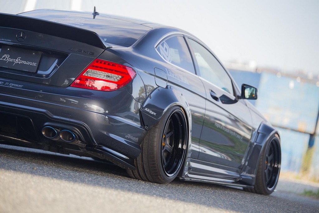 2017 - MERCEDES-AMG C 63 COUPE BY LIBERTY WALK, foto 8