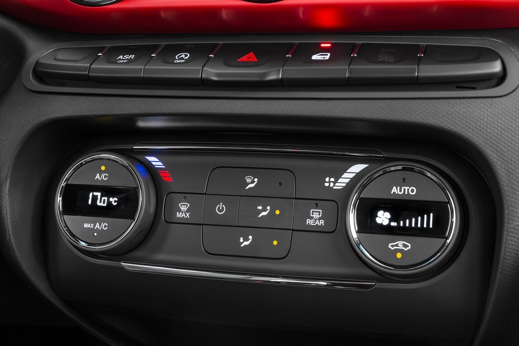 2018 - FIAT ARGO HGT 1.8, foto 29