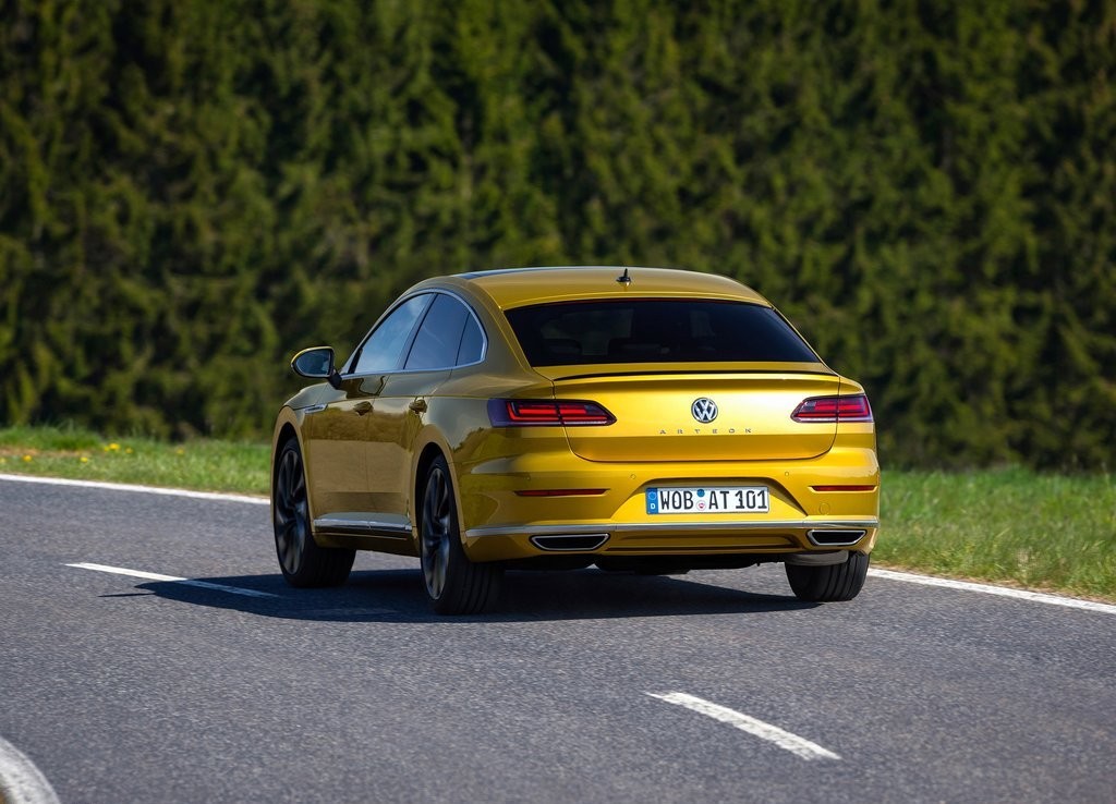 2018 - VOLKSWAGEN ARTEON R-LINE, foto 32