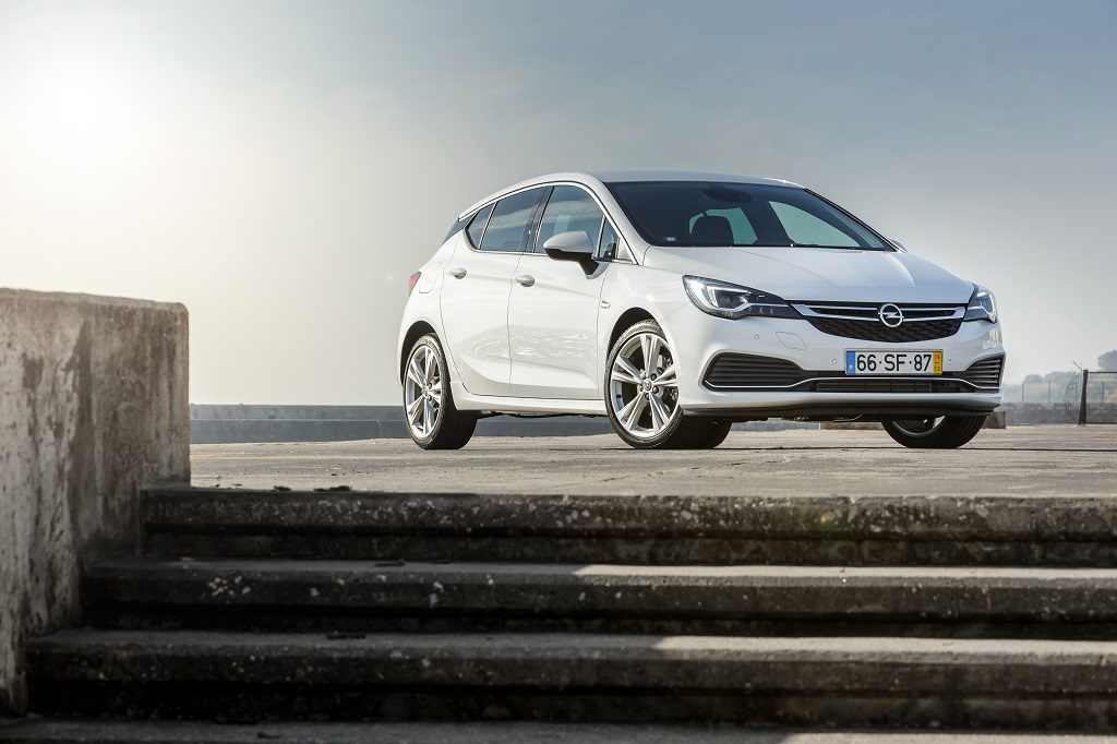 2017 - OPEL ASTRA 1.6 TURBO OPC LINE, foto 3