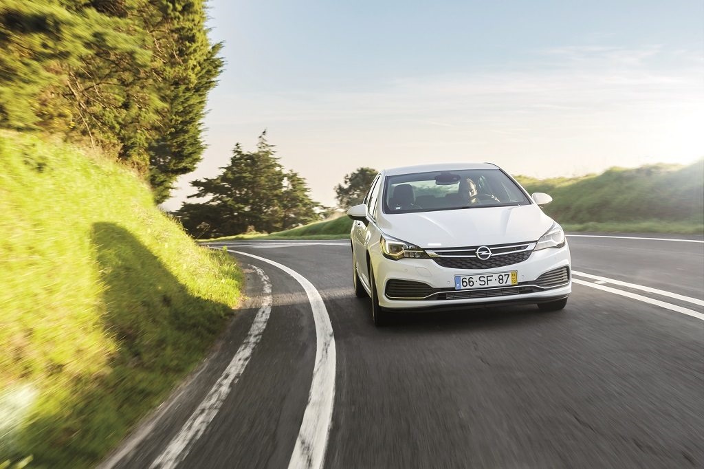 2017 - OPEL ASTRA 1.6 TURBO OPC LINE, foto 5
