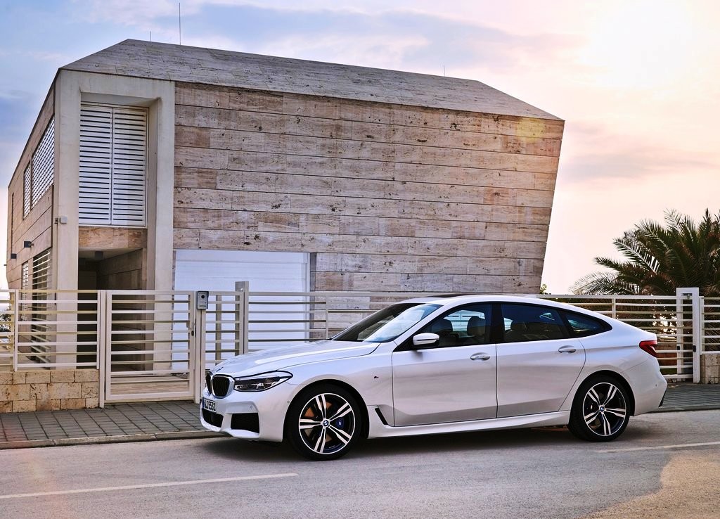 BMW 6 SERIES GRAN TURISMO, foto 9