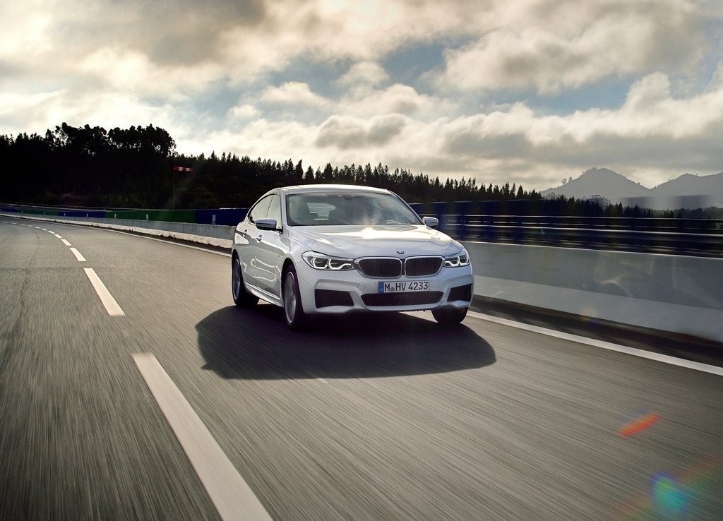 BMW 6 SERIES GRAN TURISMO, foto 26