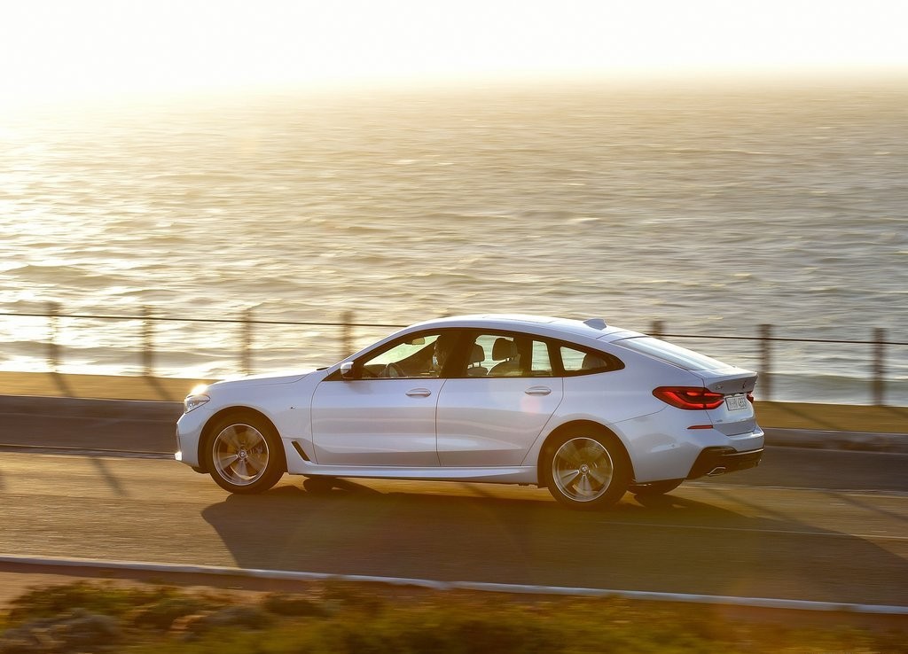 BMW 6 SERIES GRAN TURISMO, foto 56