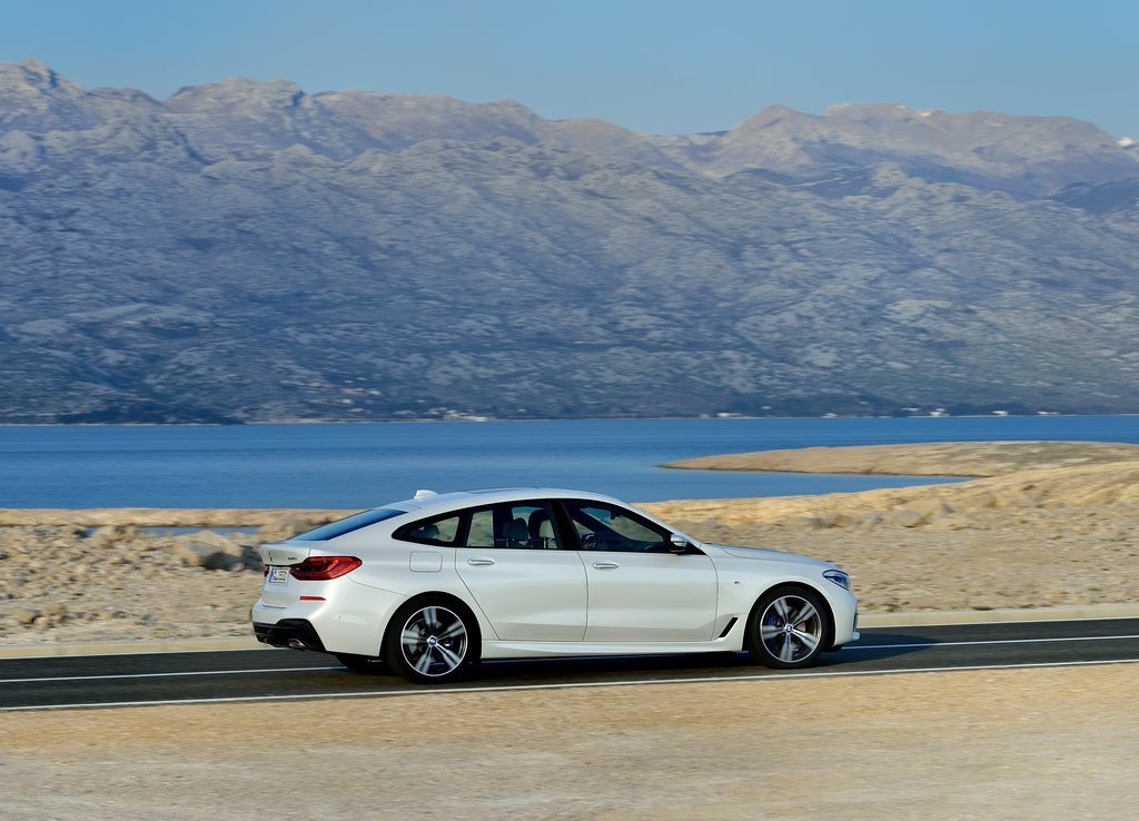 BMW 6 SERIES GRAN TURISMO, foto 58