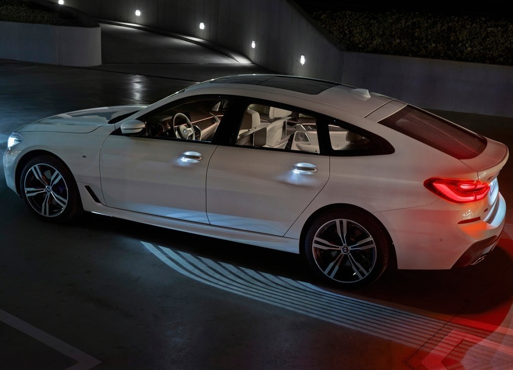 BMW 6 SERIES GRAN TURISMO, foto 65