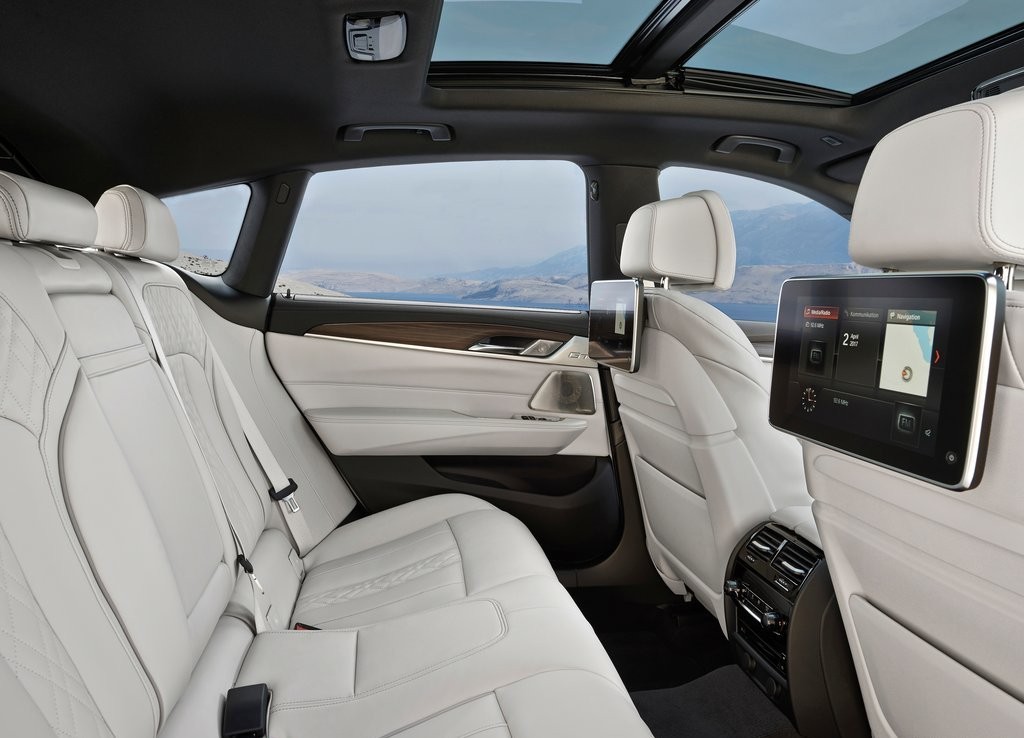 BMW 6 SERIES GRAN TURISMO, foto 87