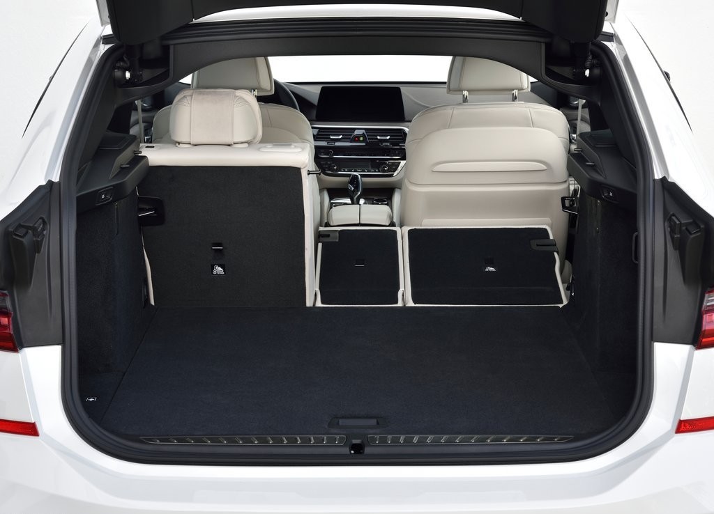 BMW 6 SERIES GRAN TURISMO, foto 102