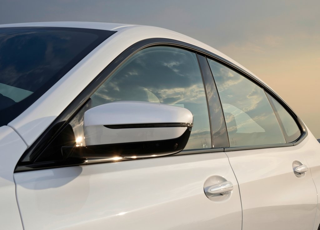 BMW 6 SERIES GRAN TURISMO, foto 111