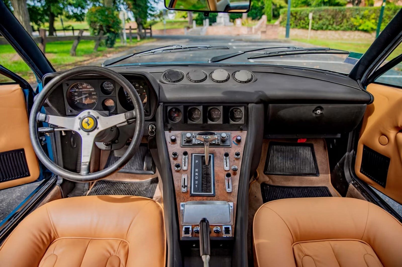 FERRARI F400 GT, foto 40
