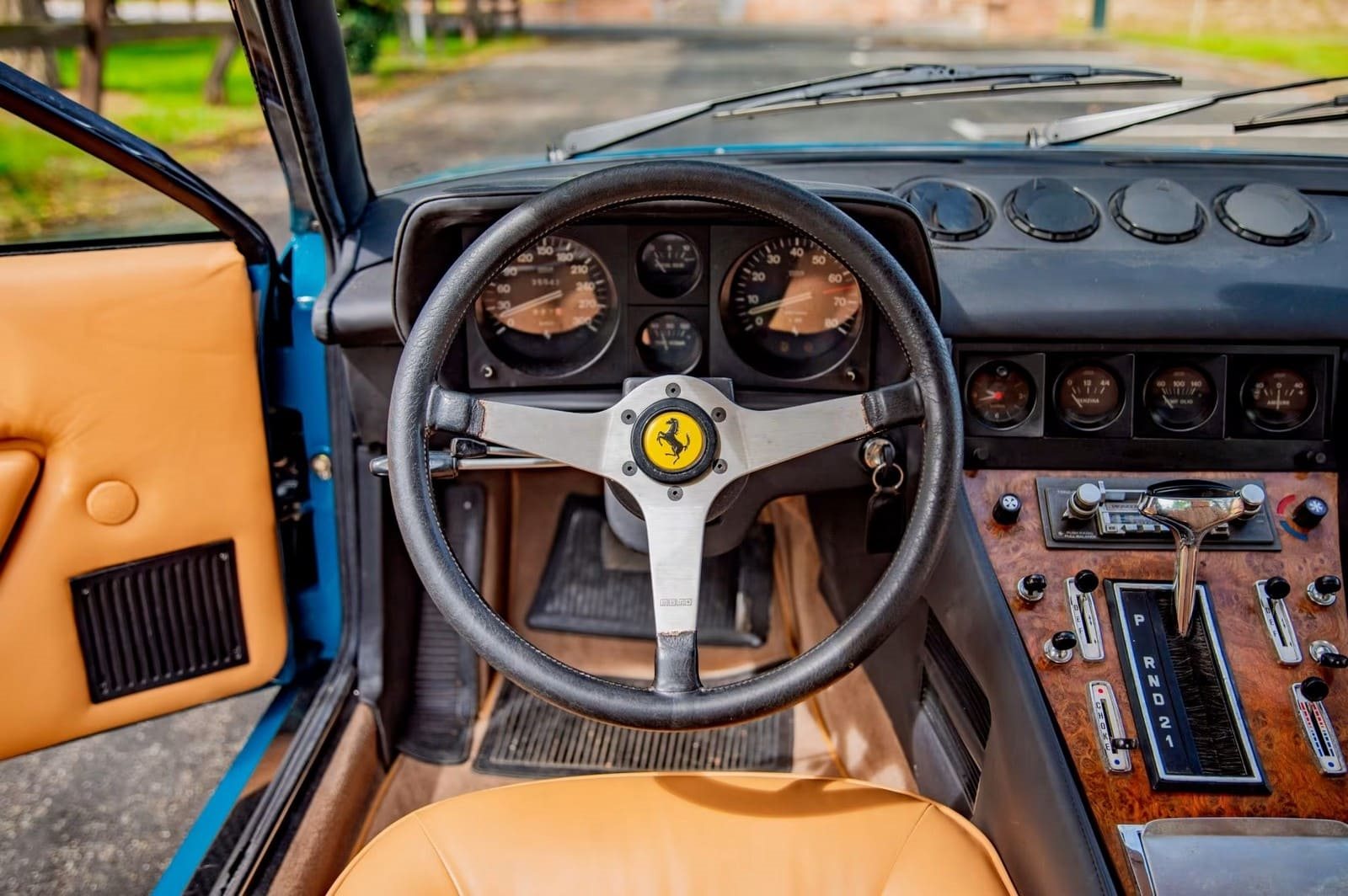 FERRARI F400 GT, foto 44