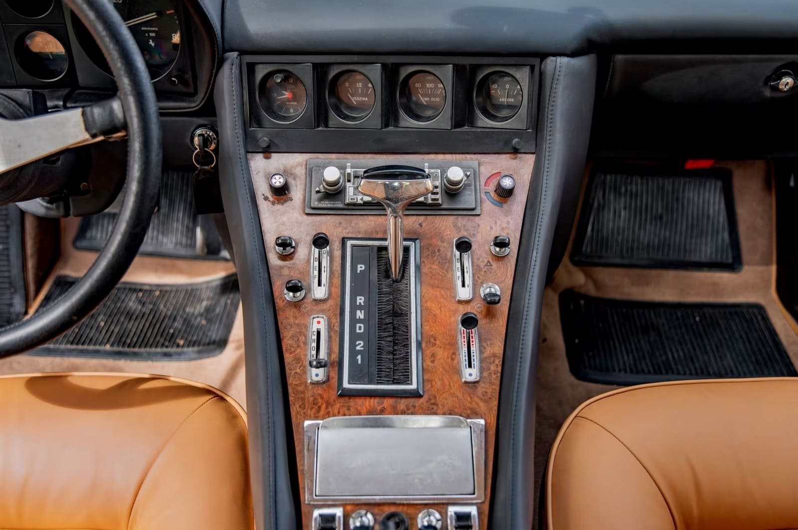 FERRARI F400 GT, foto 57