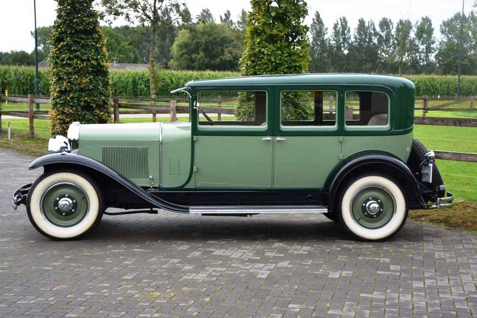 LA SALLE SERIES 328 TOWN SEDAN, foto 2