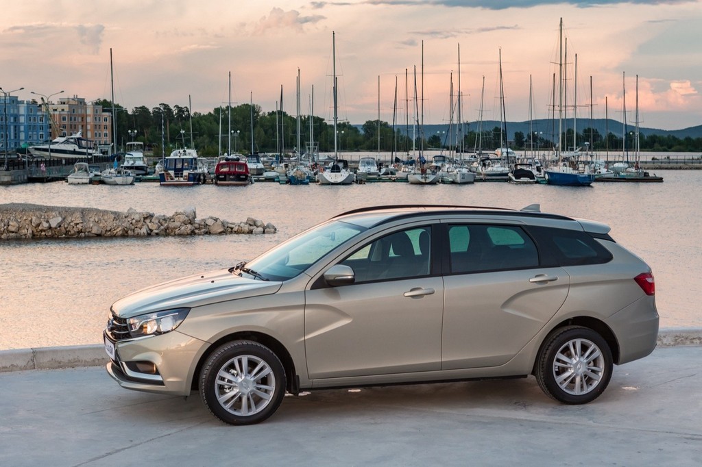 2017 - LADA VESTA SW & VESTA SW CROSS, foto 10