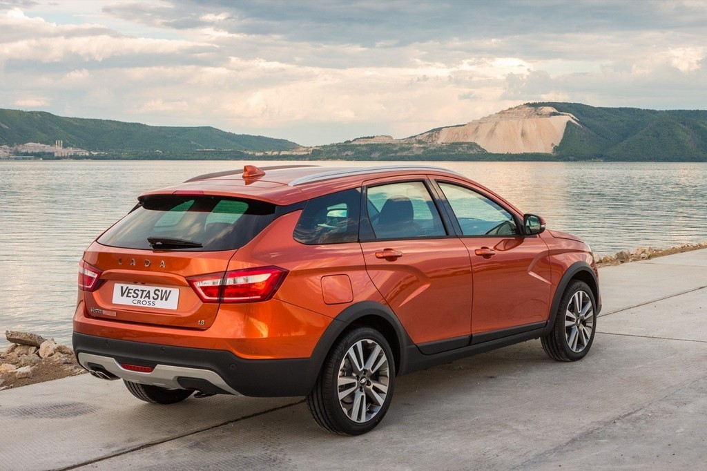 2017 - LADA VESTA SW & VESTA SW CROSS, foto 13