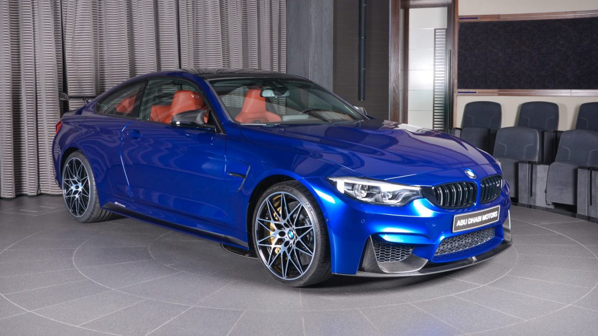 2017 - BMW M4 COUPE SAN MARINO BLUE BY ABU DHABI MOTORS, foto 2