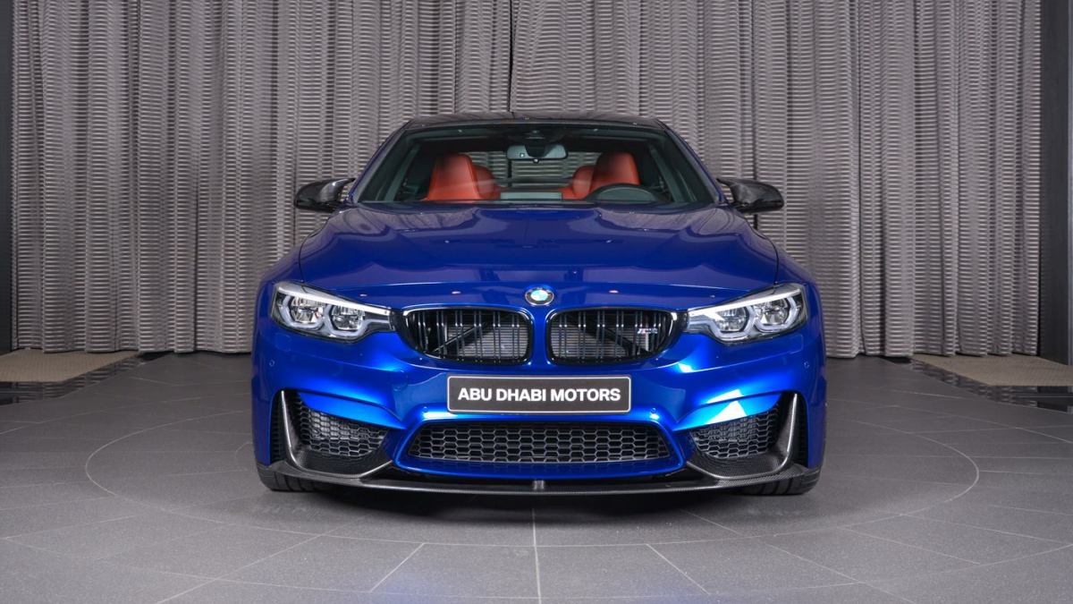 2017 - BMW M4 COUPE SAN MARINO BLUE BY ABU DHABI MOTORS, foto 3