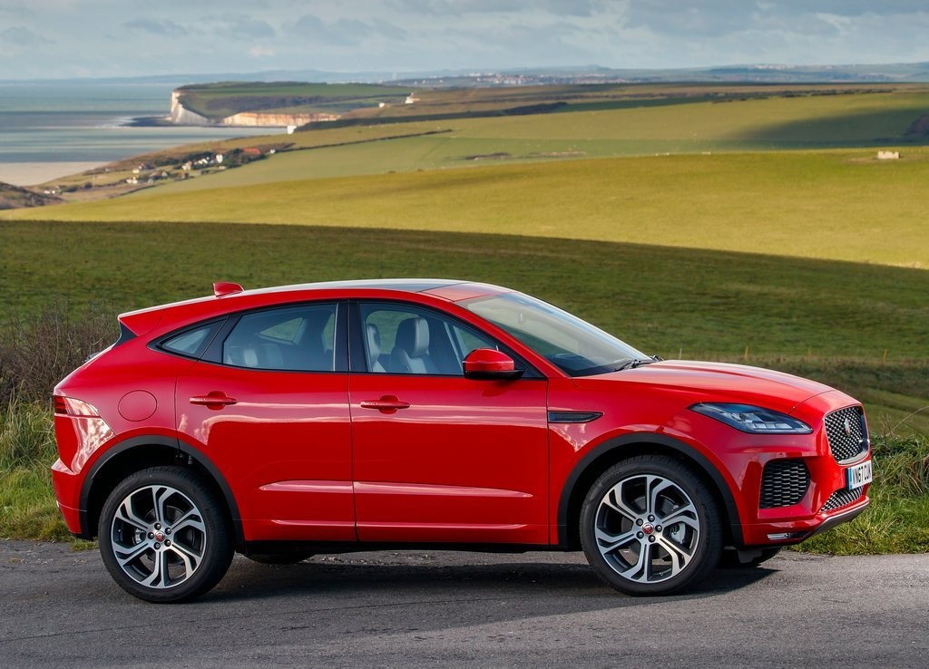 JAGUAR E-PACE, foto 12