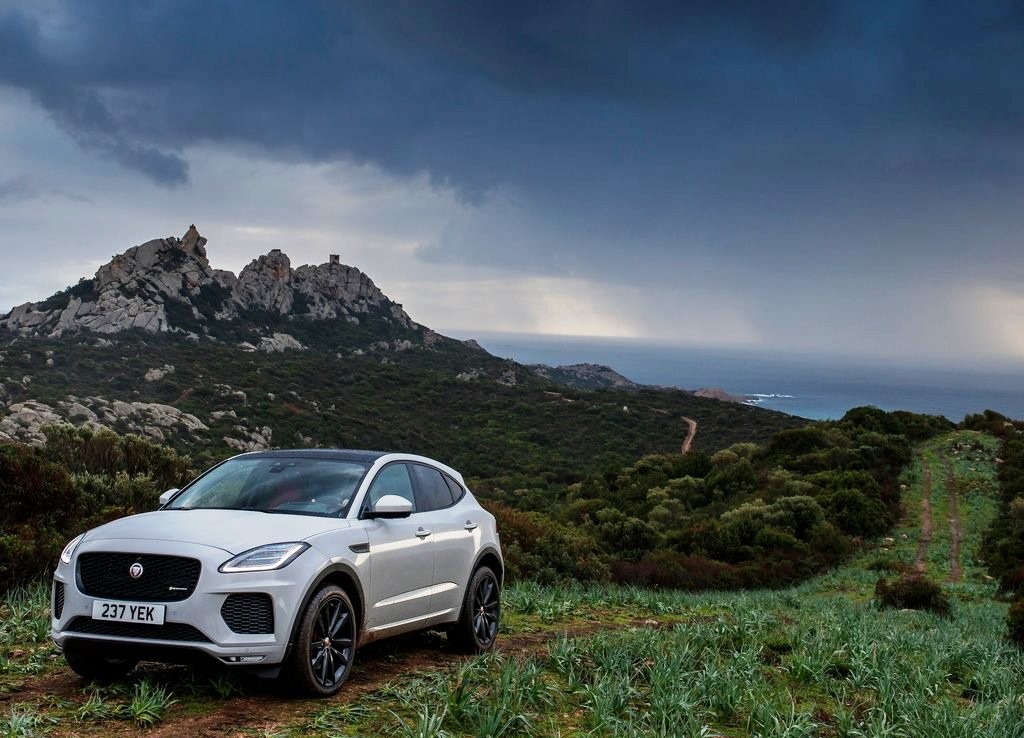 JAGUAR E-PACE, foto 21