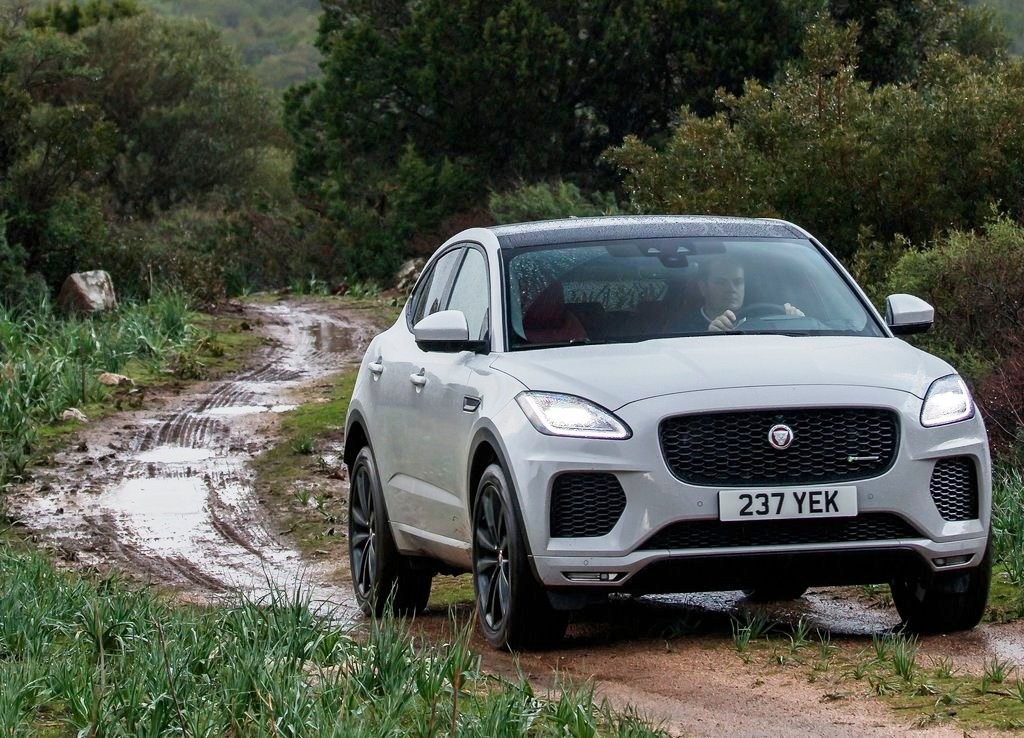 JAGUAR E-PACE, foto 23