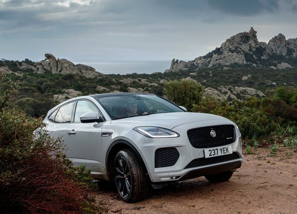 JAGUAR E-PACE, foto 24