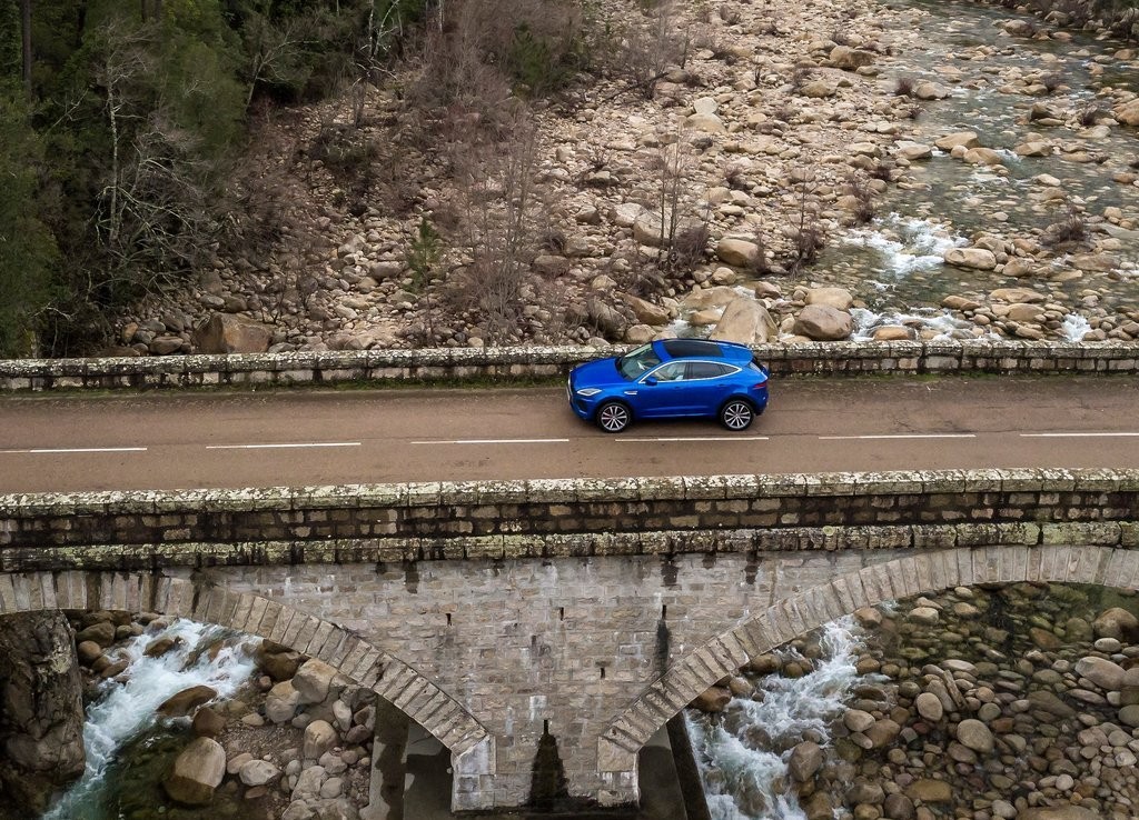 JAGUAR E-PACE, foto 76