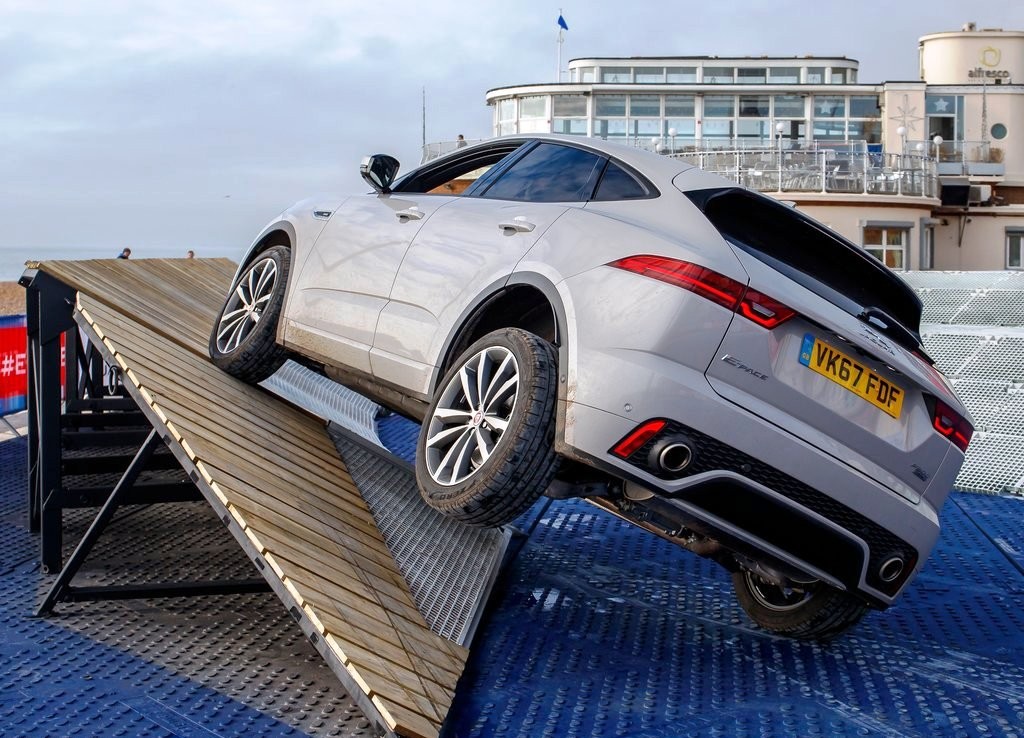 JAGUAR E-PACE, foto 119