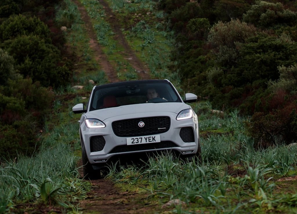 JAGUAR E-PACE, foto 122