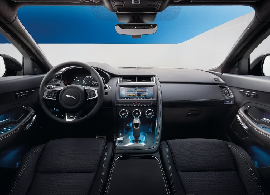 JAGUAR E-PACE, foto 140