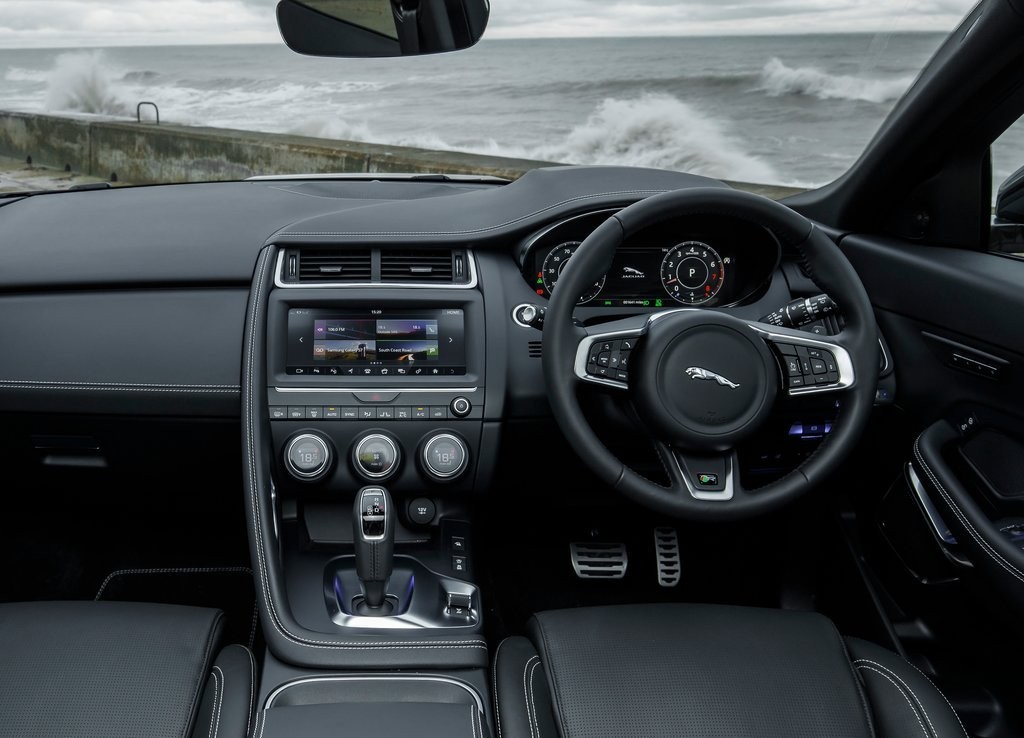 JAGUAR E-PACE, foto 141