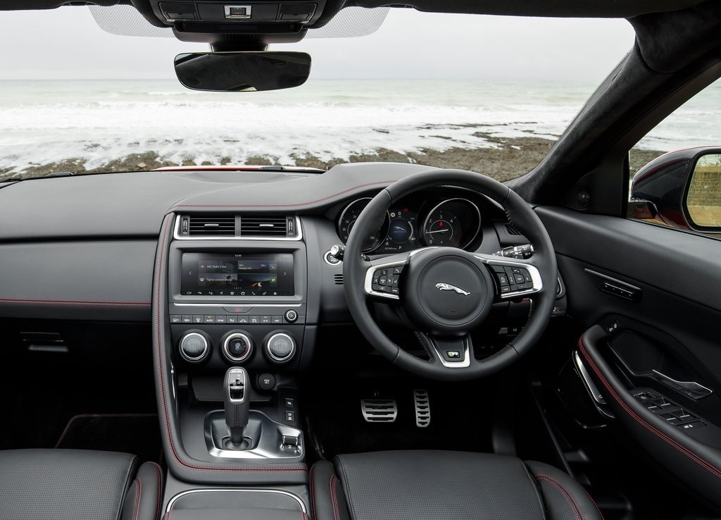 JAGUAR E-PACE, foto 142